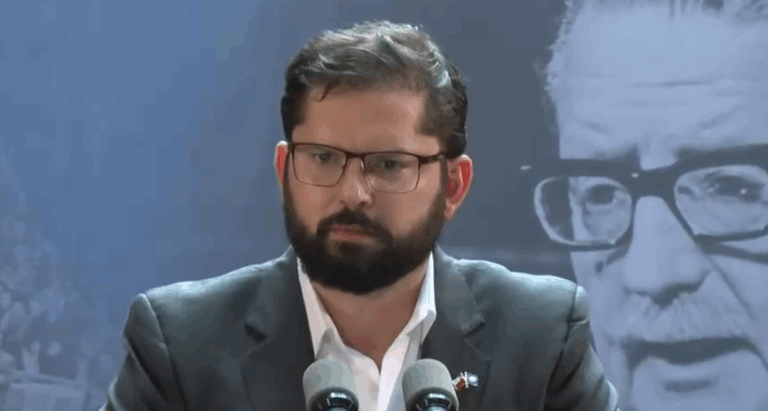 Boric y dichos de embajador en España: 