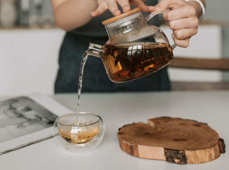 ¿Te gusta el té? Estudio relaciona su consumo con un menor riesgo de mortalidad