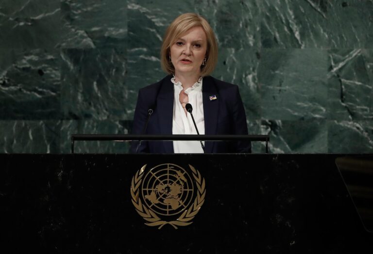 Liz Truss dice que el Reino Unido armará a Ucrania hasta que derrote a Rusia