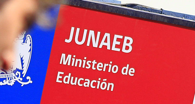 Corte de Santiago falla contra Junaeb y confirma sanciones a funcionarios por incumplimiento a la Ley de Transparencia