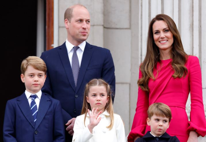 El rey Carlos III nombra a William como príncipe de Gales
