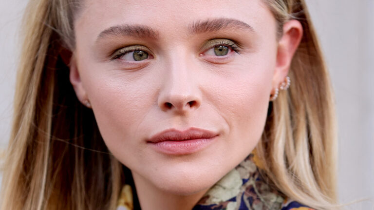 Actriz Chloë Grace Moretz evitó ser vista en público tras meme viral