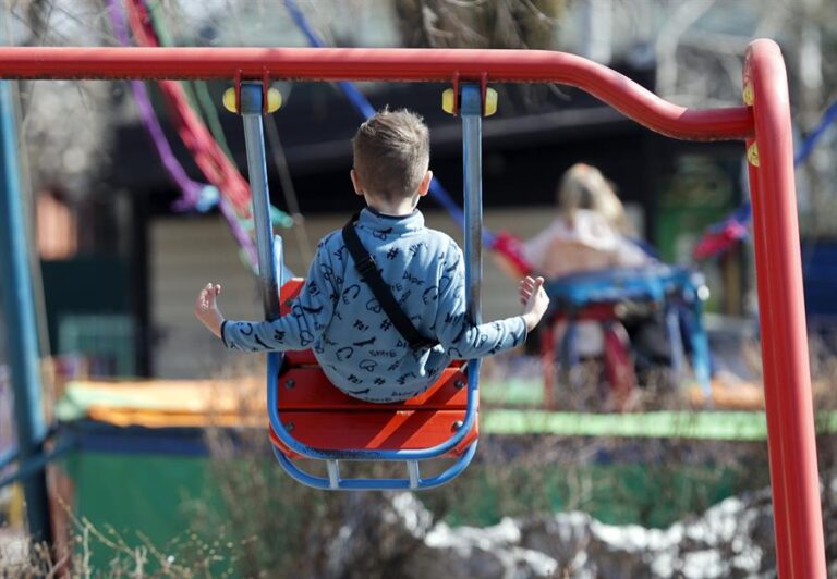 La guerra ha matado en Ucrania a cerca de 429 niños y niñas