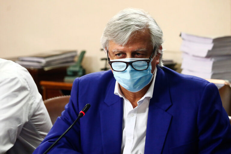 Senador Saavedra por gastos en traslación: 