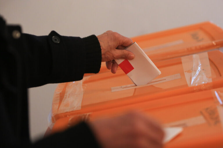 Los plazos para reponer el voto obligatorio