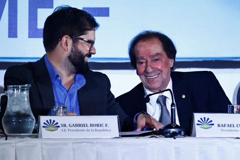 Rafael Cumsille descartó 