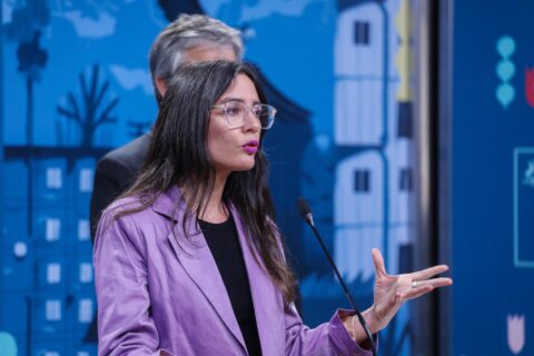 Ministra Vallejo llama a cumplir acuerdos a la oposición: 