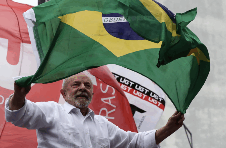 Corte Suprema de Brasil suspende la portación de armas en Brasilia durante la asunción de Lula Da Silva
