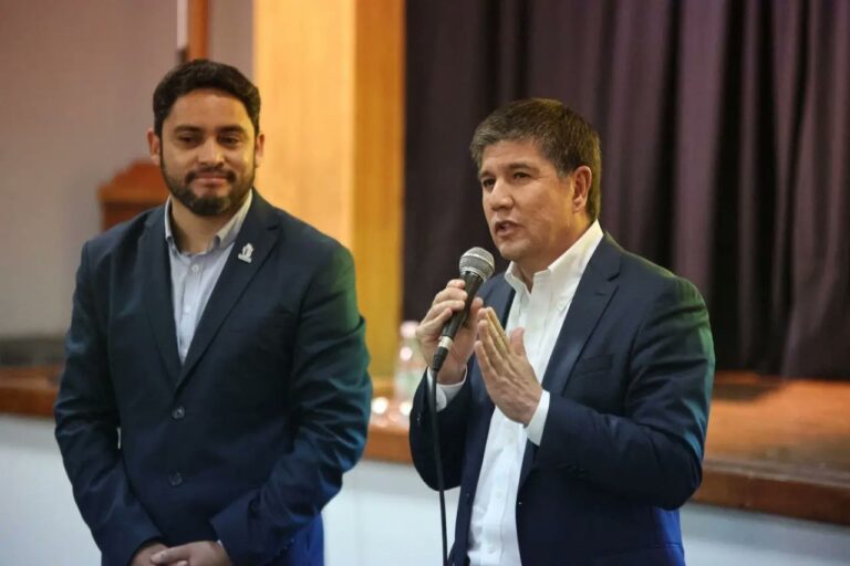 Gobernador de Tarapacá por visita de Monsalve: 