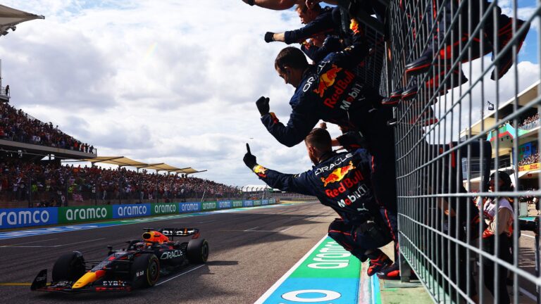 F1: Verstappen ganó el GP de Estados Unidos y Red Bull recuperó el campeonato de constructores