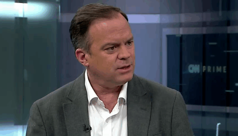Matías Walker, ex senador DC: 