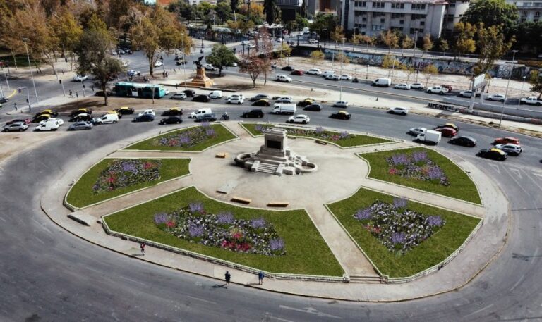 Plaza Baquedano, Café Literario y más: Alcaldesa Matthei presenta plan para remodelar y recuperar sectores de Providencia
