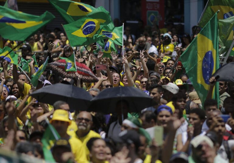 En la recta final de la campaña: Asesinan a un dirigente del partido de Lula