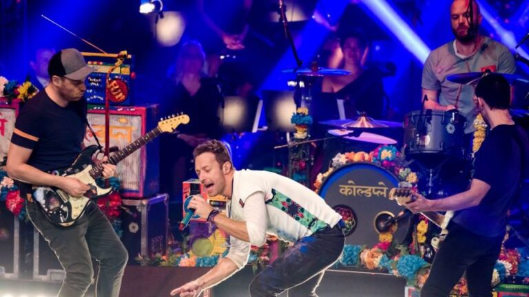 Coldplay suspende conciertos en Brasil debido a problemas de salud de Chris Martin
