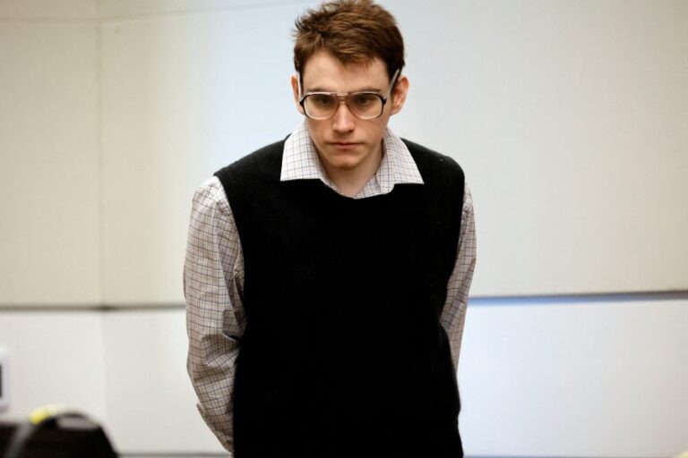 Nikolas Cruz evitó la pena de muerte y sus derechos en prisión podrían incluir visitas y tablets