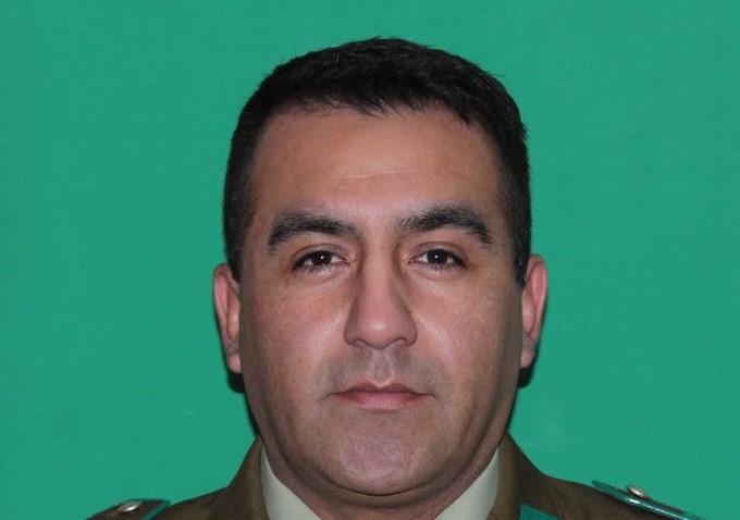 Realizan funerales del cabo primero Gastón Hermosilla, carabinero fallecido en Cañete