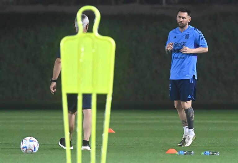 Alerta en Argentina: Lionel Messi entrenó por separado de cara al debut de los trasandinos en Qatar 2022