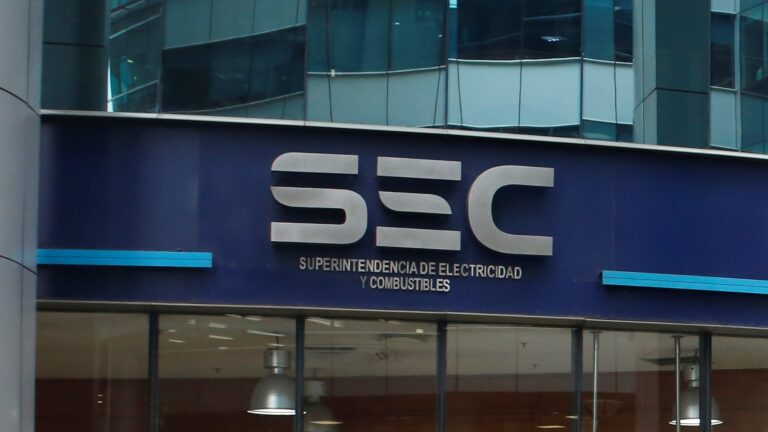 Pdte. Boric designó a Marta Cabeza Vargas como nueva superintendenta de la SEC