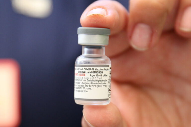 Vacuna anual contra el COVID-19: Revisa el calendario del 21 al 27 de noviembre