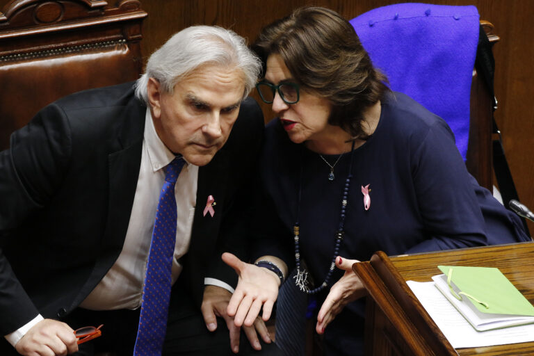 Senador Moreira y su crítica a la reforma de pensiones: 