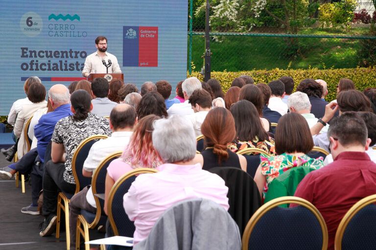 Finaliza cónclave oficialista: Partidos acuerdan construir 