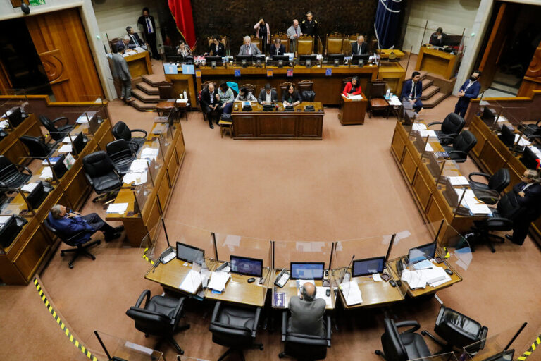 Senado aprueba informe de Comisión Mixta y despacha Ley de Presupuesto 2023