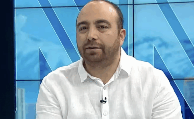 Chahín por suspensión de su militancia DC: 