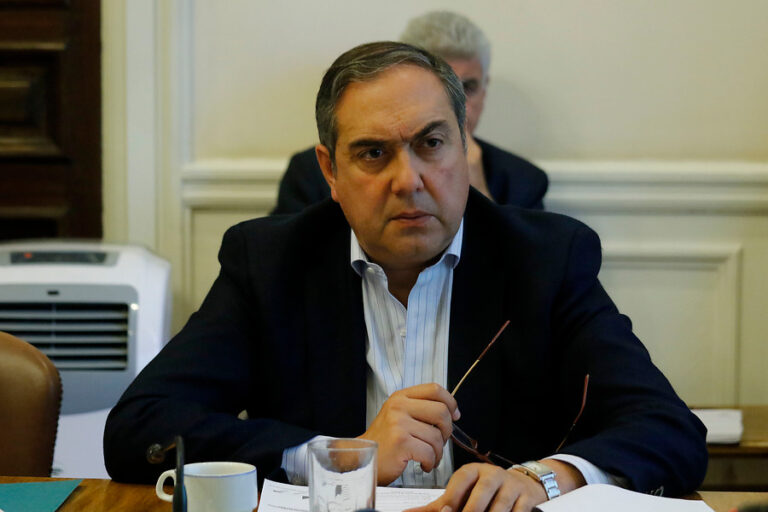 Carlos Bianchi: “Hay un grupo reducido de diputados que quiere provocar un caos en la Cámara”