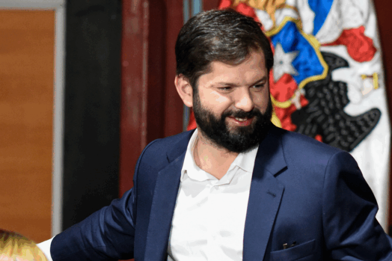 Pdte. Boric tendrá reuniones con Xi Jinping, Biden y Trudeau en su viaje por cumbre de la APEC