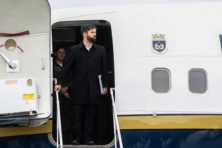 Presidente Boric llega a La Araucanía para reunirse con autoridades y presentar agenda del Gobierno