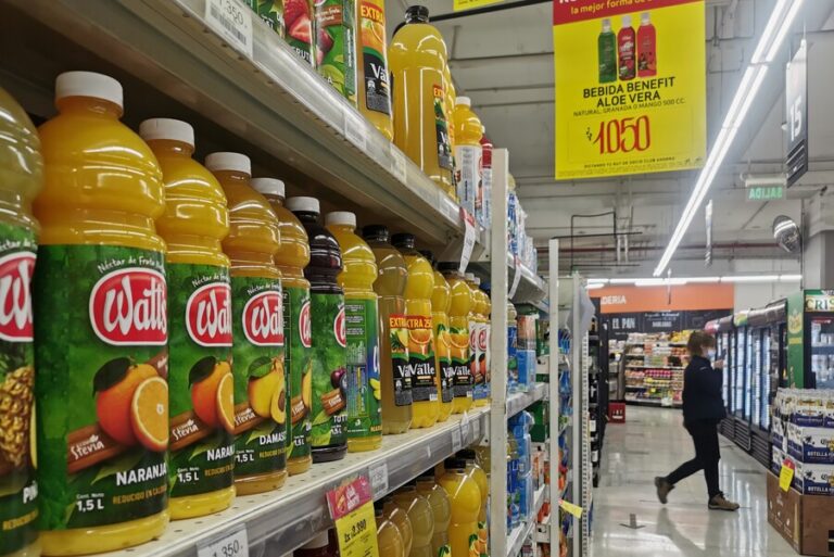 La tercera caída mensual: IPC de octubre anotó variación de 0,5%, menos de lo esperado por el mercado