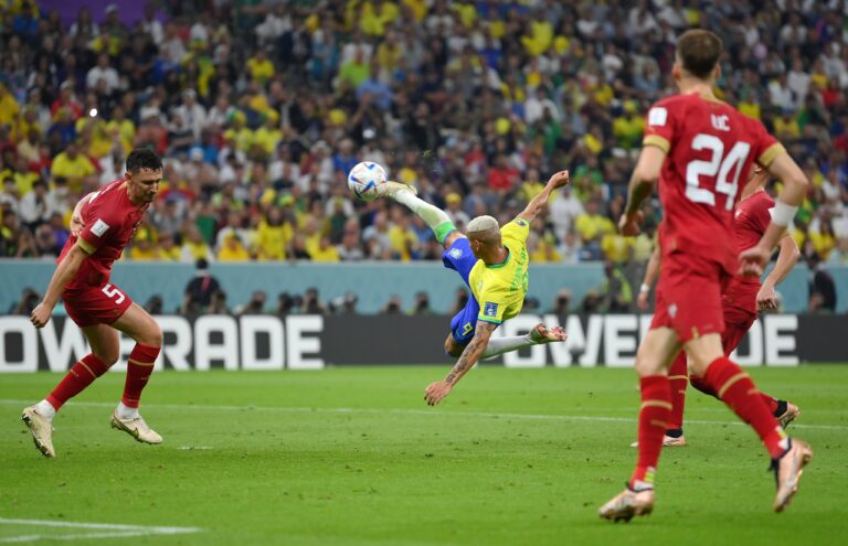 Brasil se estrenó en Qatar con triunfo ante Serbia y lidera el Grupo G