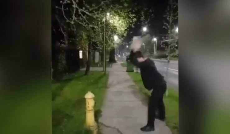 Formalizan al joven que rompió grifo en Las Condes: Quedó con cautelar de arraigo nacional por 60 días