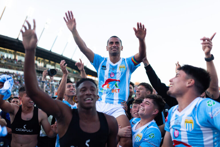 Magallanes sella un año histórico y es campeón de la Copa Chile frente a Unión Española