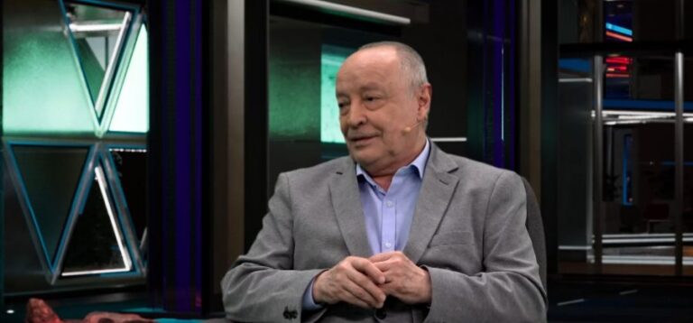 Pérez de Arce: 