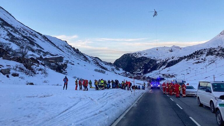 Al menos 10 personas sepultadas por avalancha en Austria