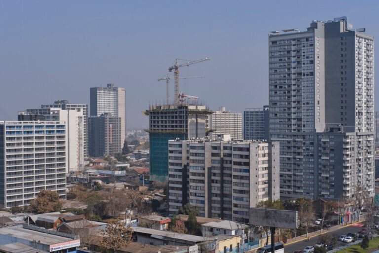 Columna de Marcelo Mardones: Ciudad y crisis, una relación histórica