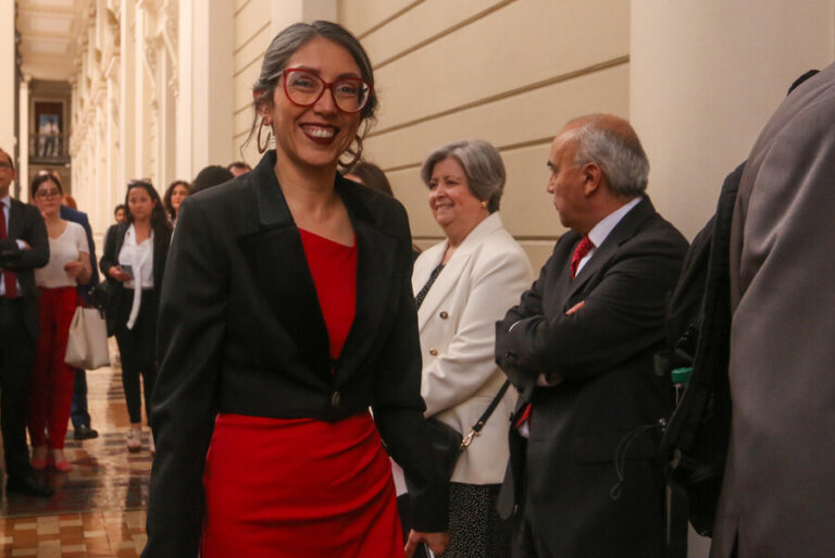 Abogada Karinna Fernández renuncia a su postulación para el cargo de Fiscal Nacional