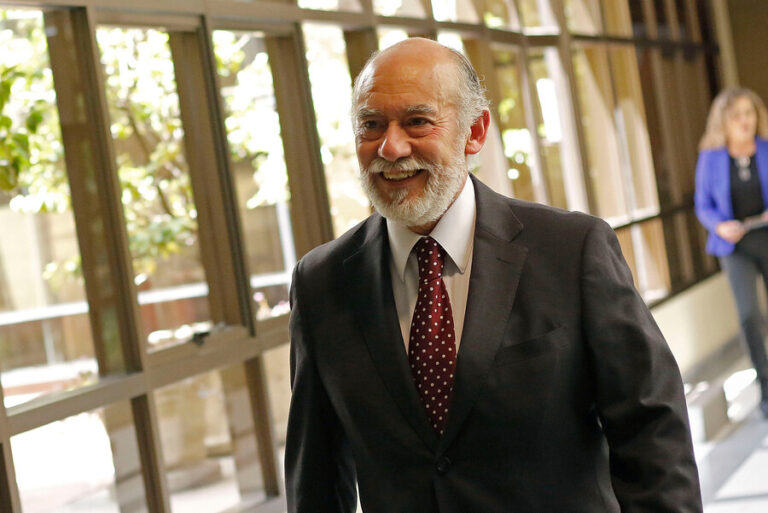 Iván Flores y las dificultades para lograr un acuerdo constituyente: 