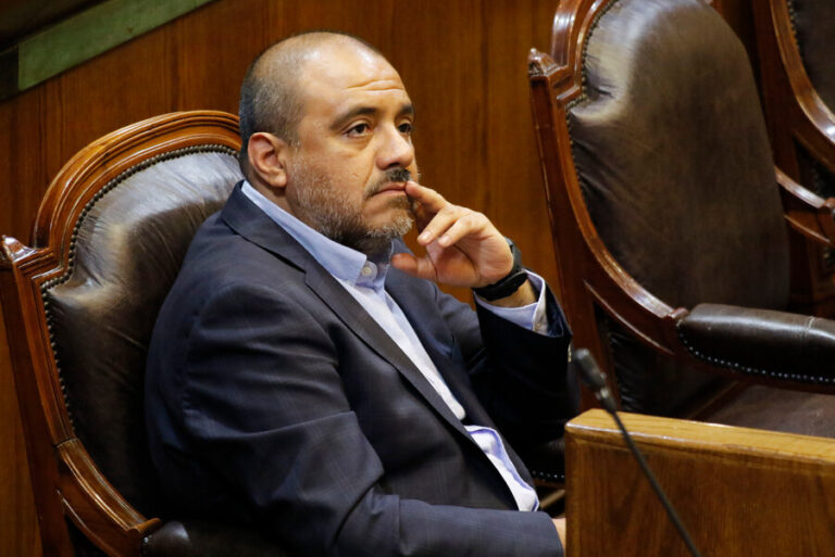 Ministro Ávila por tesis sobre pedofilia de la U. de Chile: 