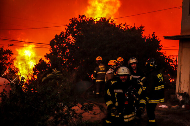 Incendio en Viña del Mar: Estado de catástrofe en la comuna y cerca de 500 viviendas afectadas
