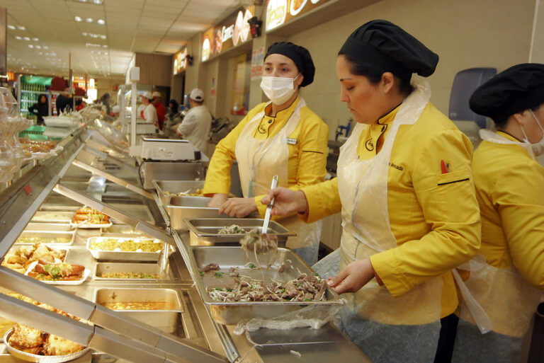 Este jueves comienza el pago del Bono al Trabajo de la Mujer: ¿Cuáles son los requisitos para cobrarlo?