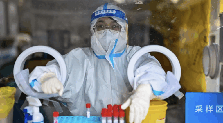 China: Filtración de documentos revela 250 millones de contagios de COVID-19 en diciembre