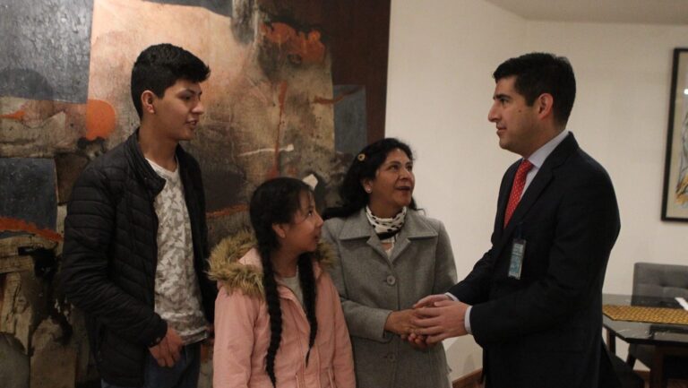 Canciller de México tras llegada de familia de Pedro Castillo: 