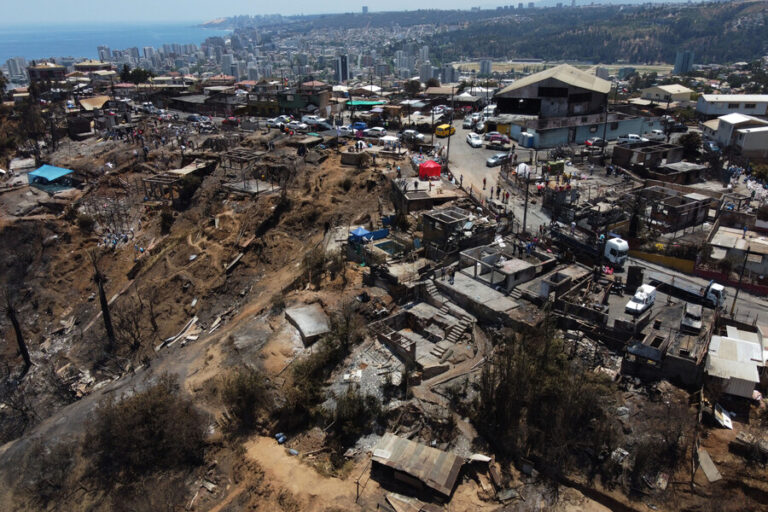 Ministra Tohá dice que ya existe una hipótesis sobre el origen del incendio en Viña del Mar
