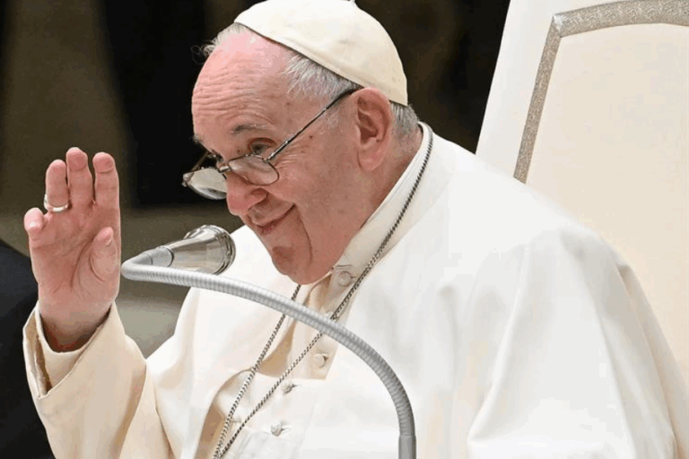 Papa Francisco condena la violencia contra las mujeres: 