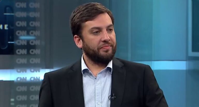 Soto dice que ministros fueron imprudentes en reunión con privados y critica defensa de Boric: “Da señal que puede seguir haciéndose”