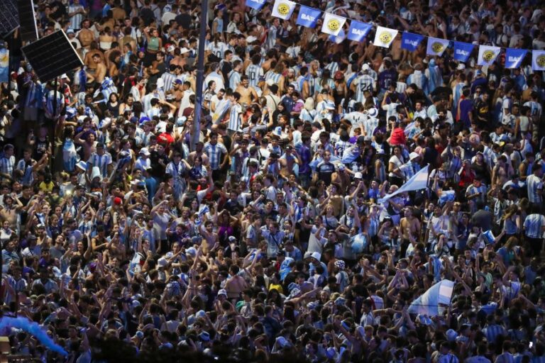 Argentina: Una persona muere en medio de las celebraciones del Mundial