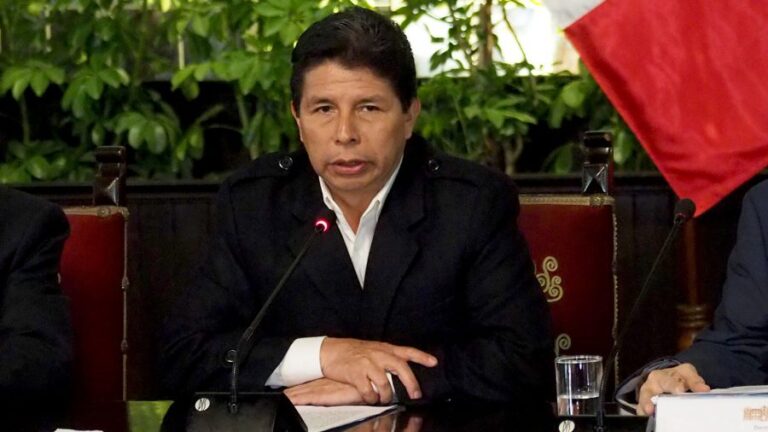 Crisis en Perú: Gobiernos de Colombia, Argentina, Bolivia y México expresan su apoyo a Pedro Castillo