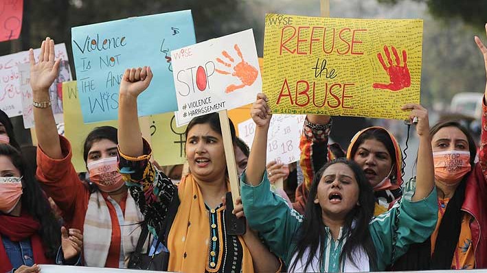 Tribunal de Pakistán libera a violador convicto tras aceptar casarse con su víctima